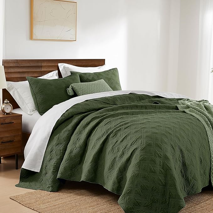 WDCOZY 100% Cotton Twin Size Quilt Set - Olive Green Pre-Washed Soft Lightweight Modern Bedspread, Farmhouse Country Rustic Coverlet, Textured Like Linen, Shabby Chic Gauze Bedding, 2 Pieces