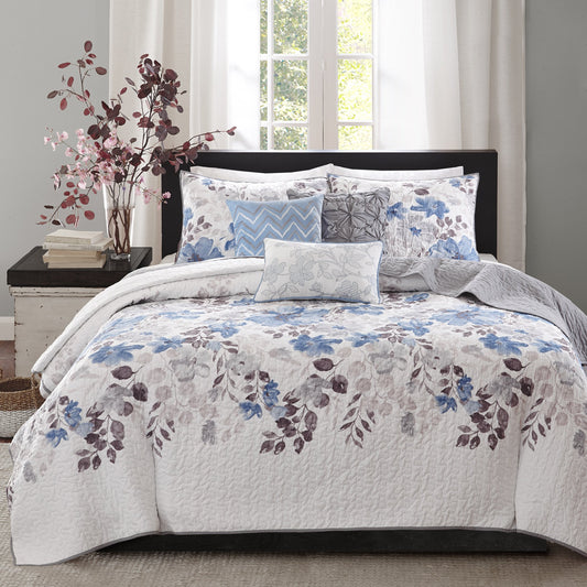 Madison Park Luna Quilt Modern Classic Design All Season, Breathable Coverlet Lightweight Bedding Set, Matching Shams, Decorative Pillow, King/Cal King(104"x94"), Floral Blue 6 Piece