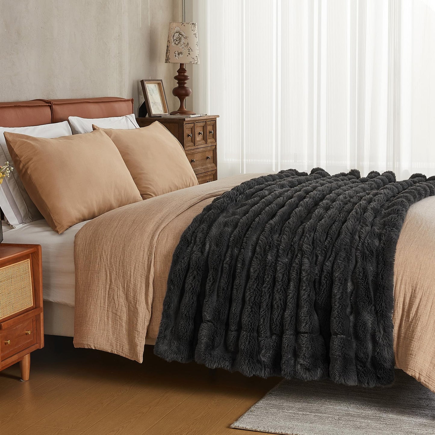 JELLYMONI Faux Fur Throw Blanket, Dark Grey Throw Blanket for Couch, Fuzzy Cozy Plush Bubble Bed Blanket, Thick and Warm Blanket, Throw (50" X 60")