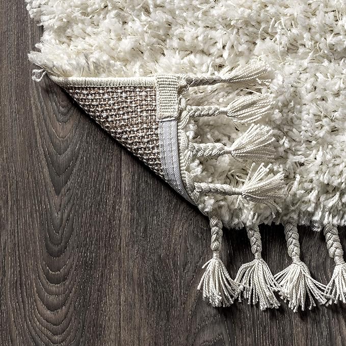 JONATHAN Y Mercer Shag Plush Tassel White Indoor Area Rug, 5x8, Contemporary, Modern, Easy-Cleaning for Living Room, Bedroom, Kitchen, Pet Friendly, Non-Shedding (MCR100A-5)